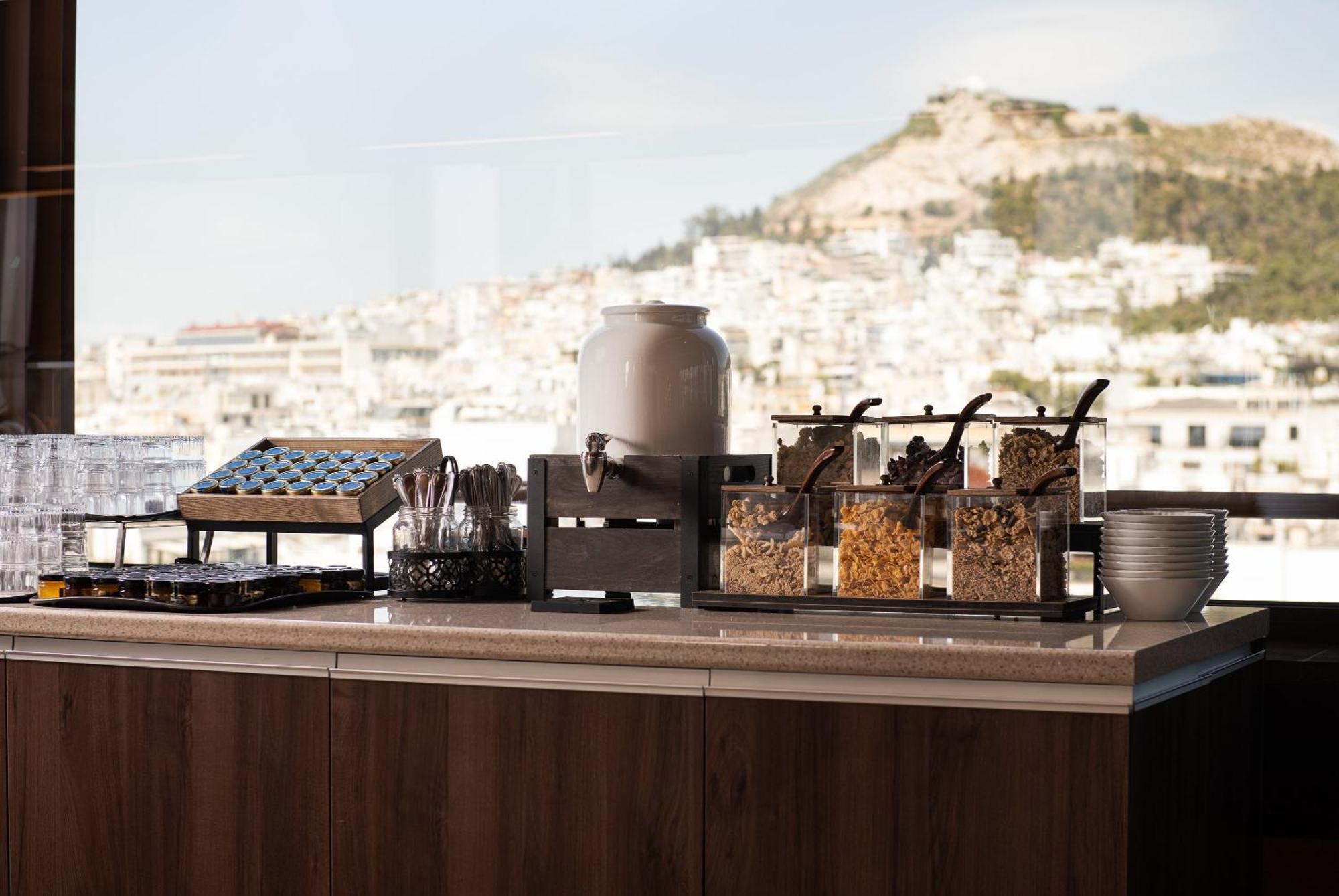 Crowne Plaza Athens City Centre By Ihg Bagian luar foto